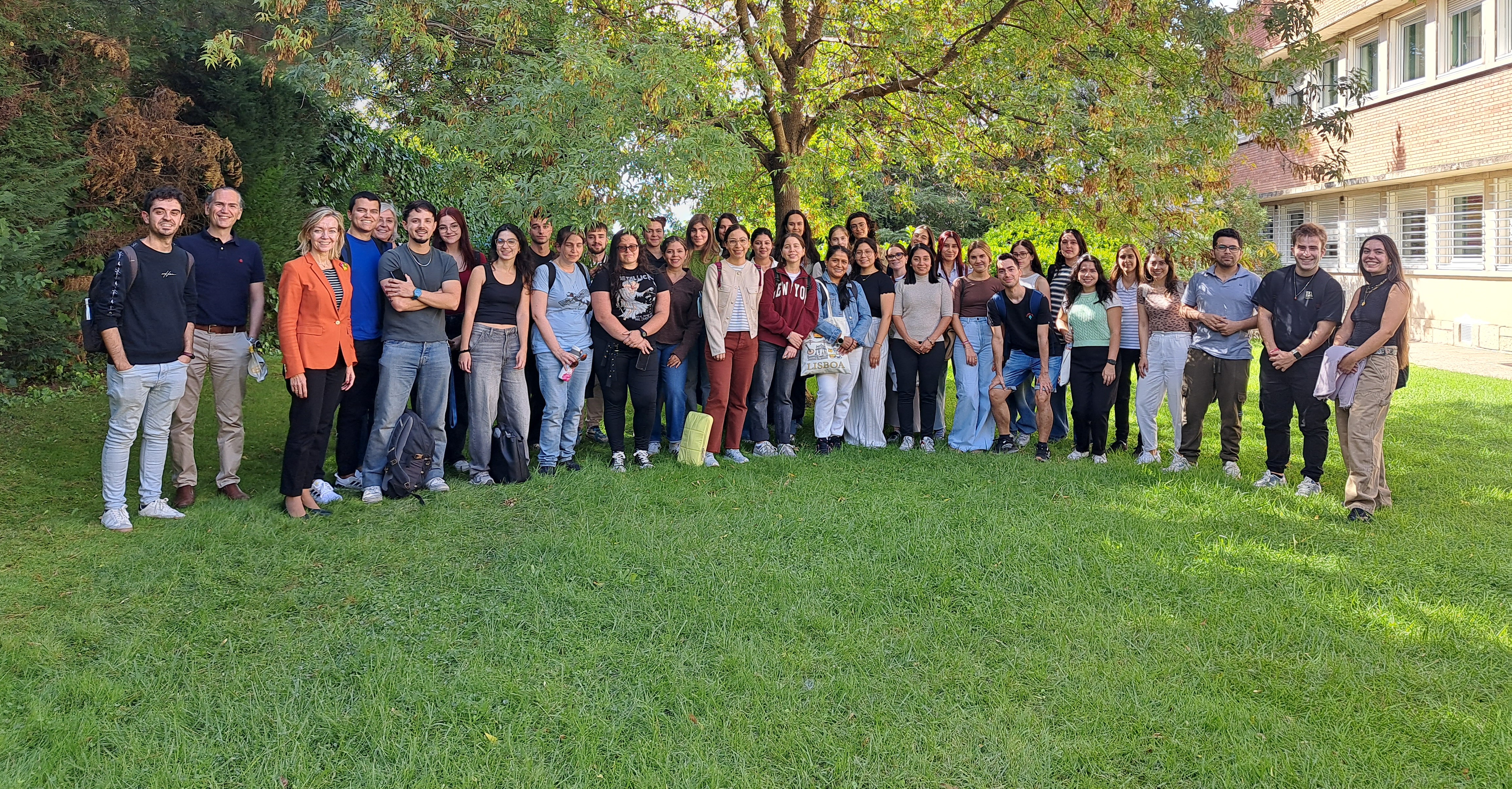 VISITA DE LOS ALUMNOS DEL MASTER I+D+i EN LA INDUSTRIA ALIMENTARIA